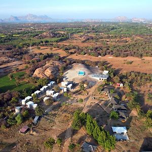Thour Nature Resort - Jawai Leopard Safari Camp